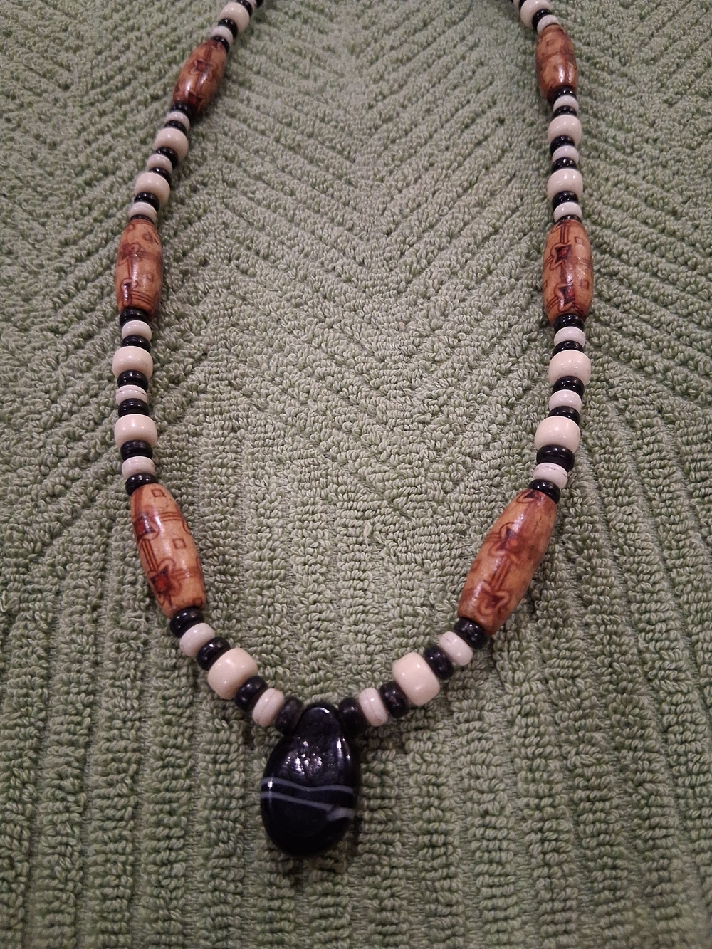 Black and Cream Beaded Pendant Necklace with Carved Brown Accents
